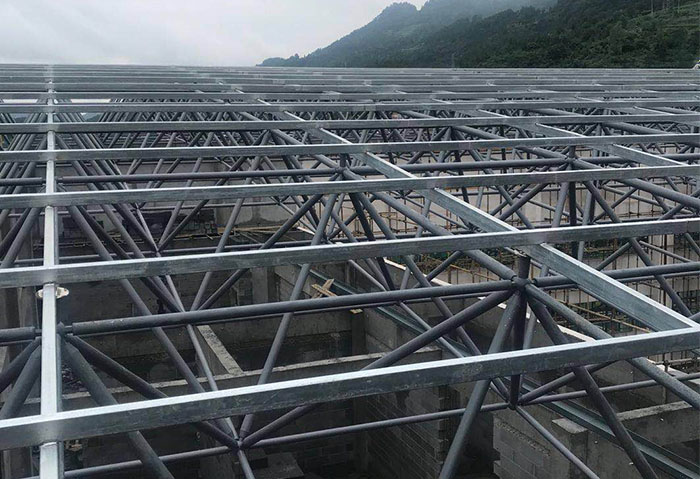 河津仁怀冠英学校艺体楼网架